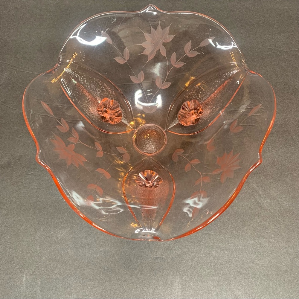 Vintage 1930’s Pink Depression Etched Glass 3 Footed Bowl